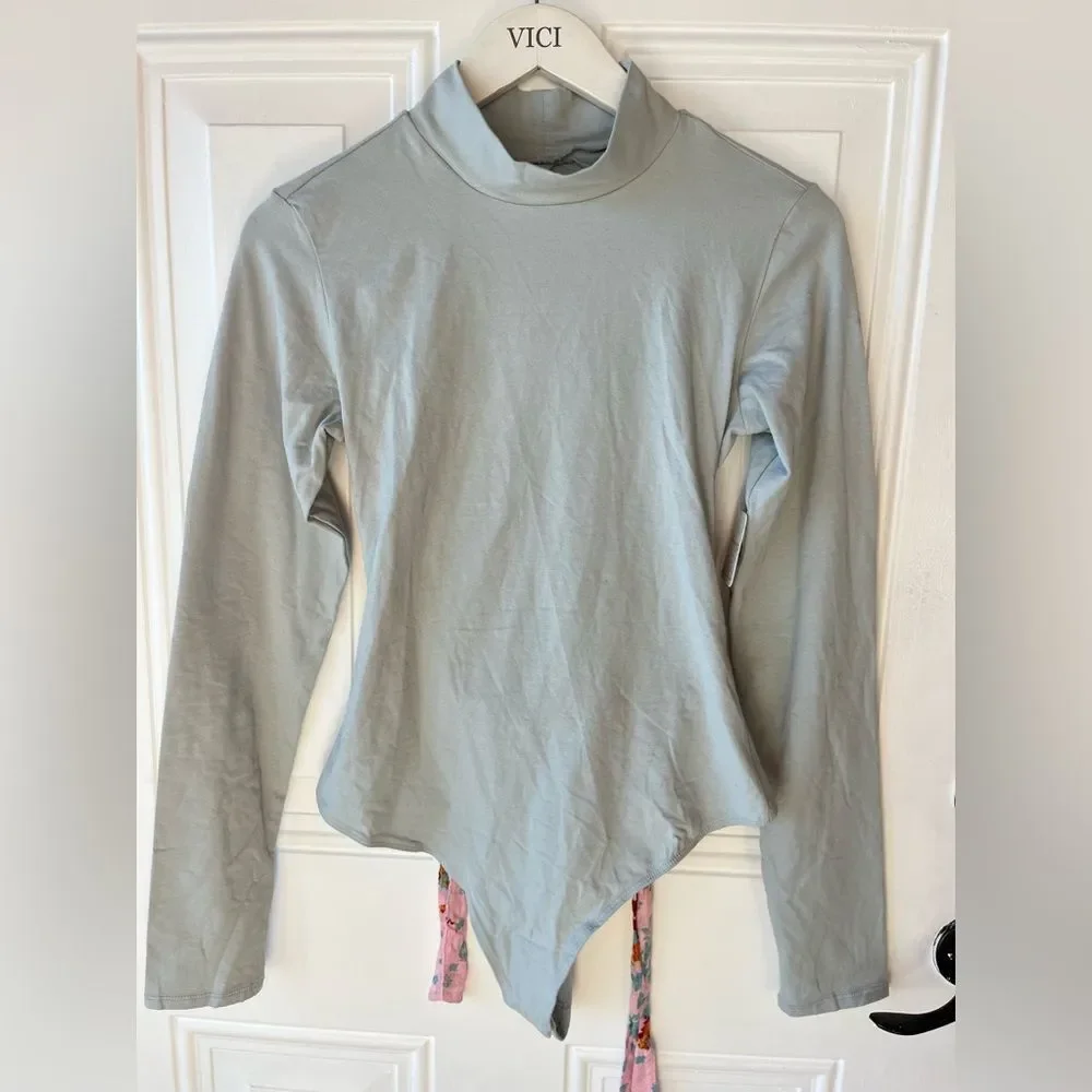Nwt Free People Straps In The Back Bodysuit Mercury Grey